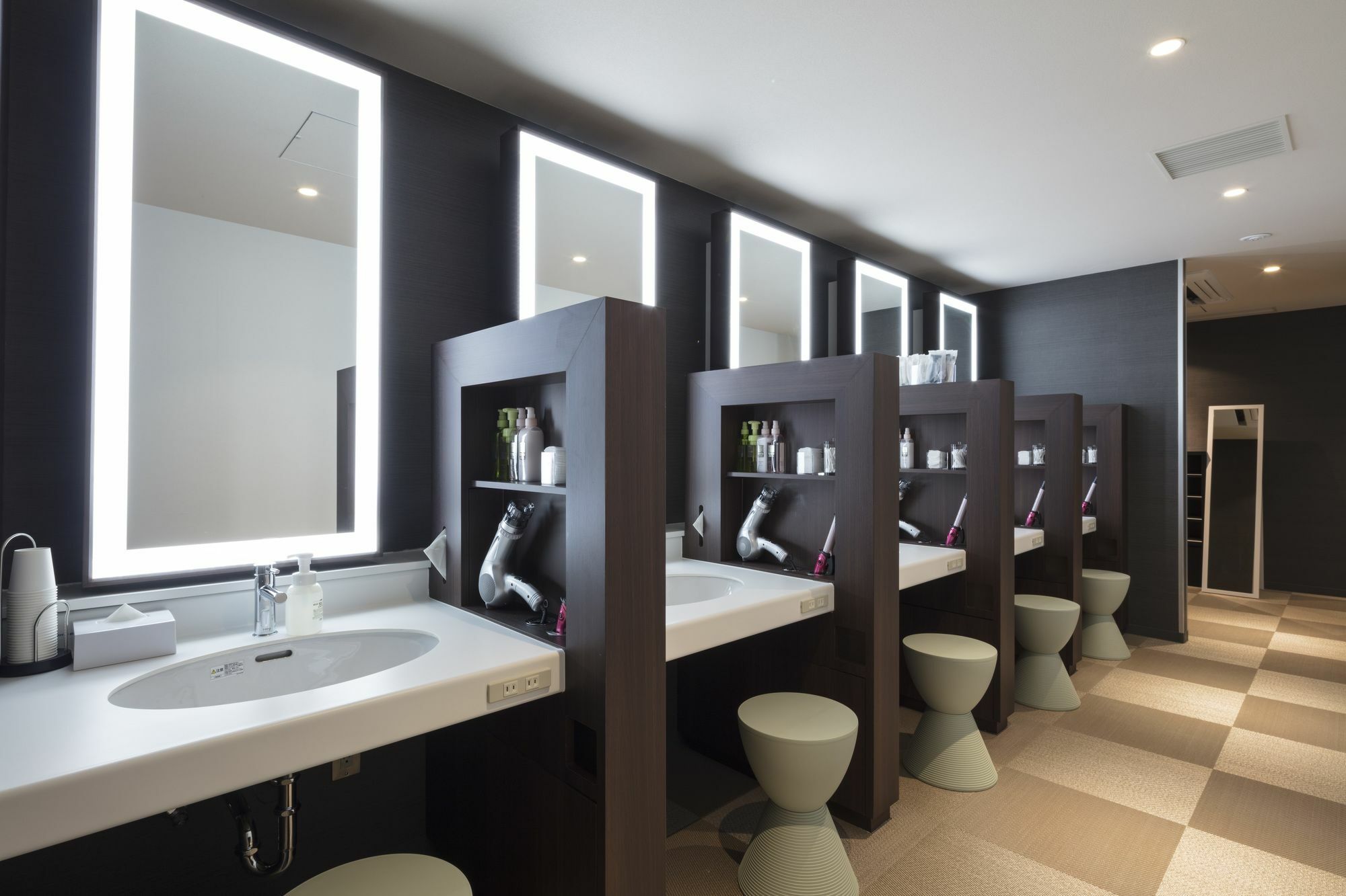 First Cabin Nishiazabu Tokio Zewnętrze zdjęcie